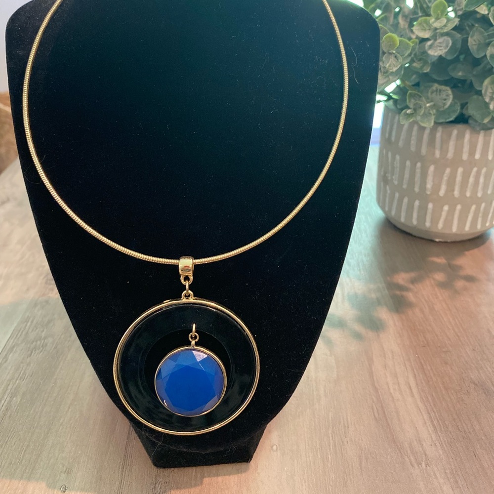🦋Blue and black pendant collar necklace🧞‍♂️